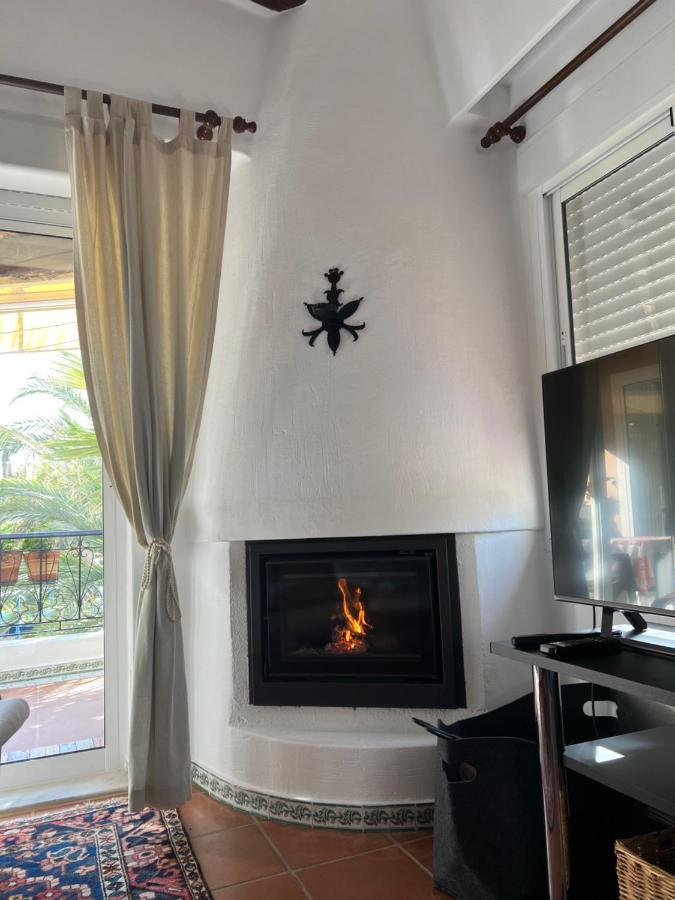 Casa Al Mare Aldea Apartment ตอร์เรเวียคา ภายนอก รูปภาพ